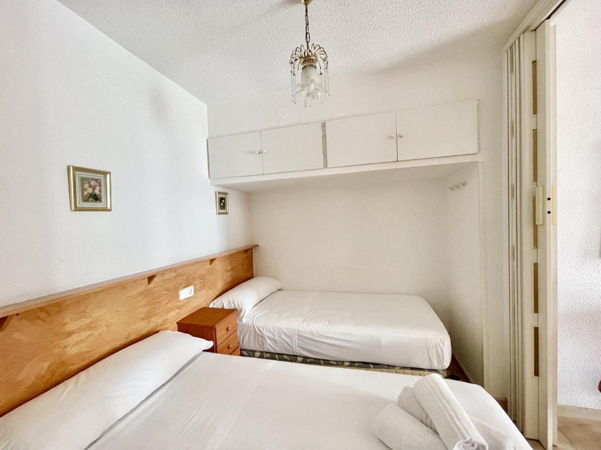 Apartment In Av Mediterraneo Benidorm